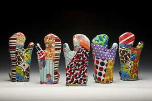 Maria Shell Oven Mitts 1