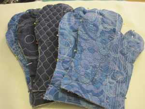 Oven Mitts by MCS