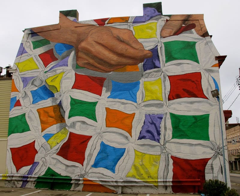 mural-pittsburgh-garfield-fabric-community-kresak-sprout-fund